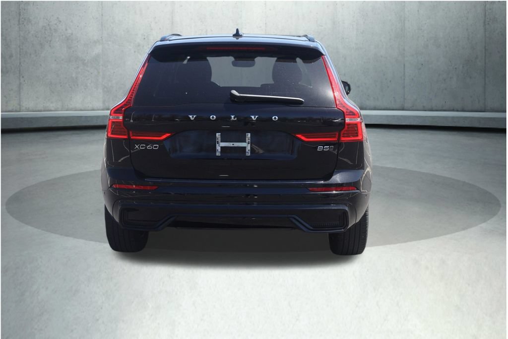 Used 2024 Volvo XC60 B5 Plus w/ Protection Package Premier AWD/4WD image 13