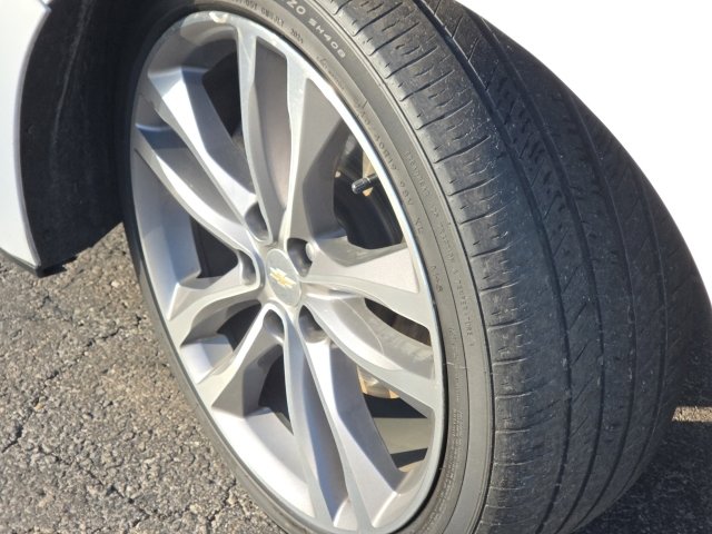 Used 2023 Chevrolet Malibu LT FWD image 8