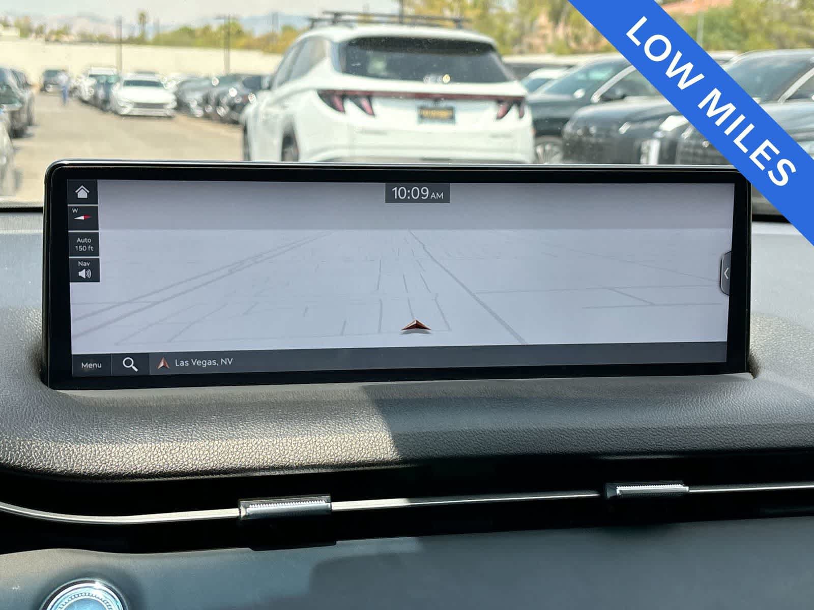 Certified 2024 Genesis GV70 2.5T AWD/4WD image 29