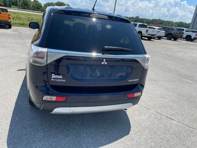Used 2015 Mitsubishi Outlander SE FWD image 7
