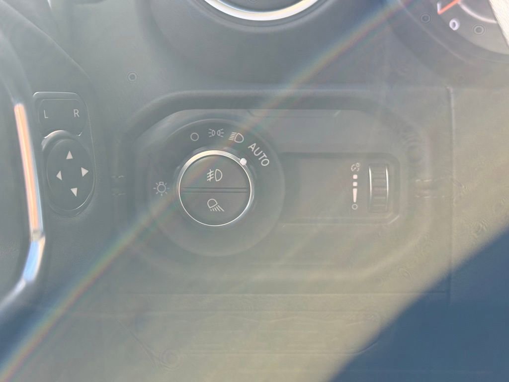 New 2026 Jeep Gladiator Sport S image 16