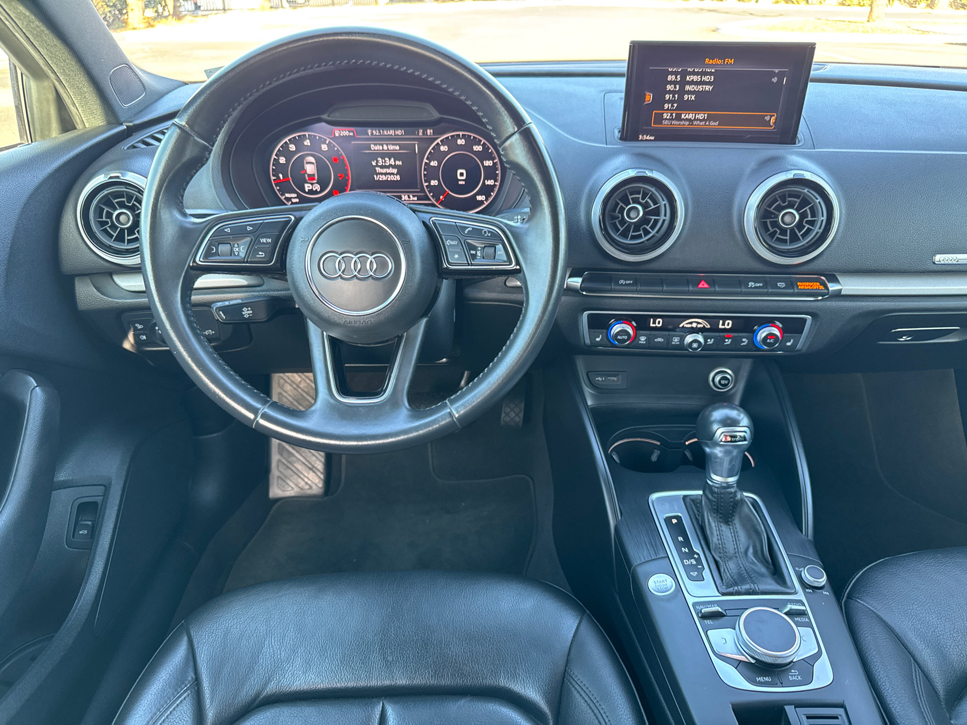 Used 2018 Audi A3 2.0T Premium image 22