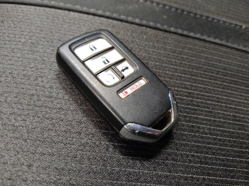 Used 2018 Honda Accord EX image 32