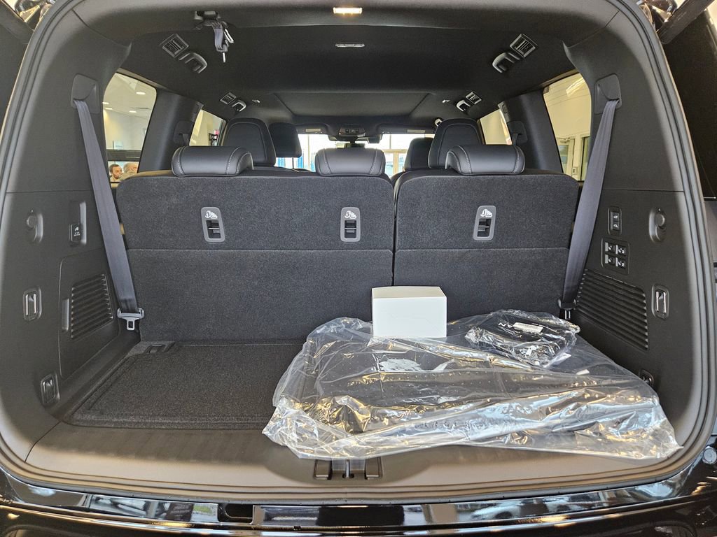 New 2026 Nissan Armada PRO-4X image 31