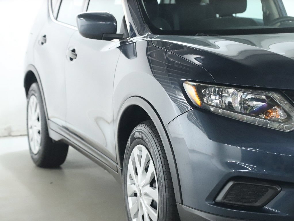Used 2016 Nissan Rogue S FWD image 10