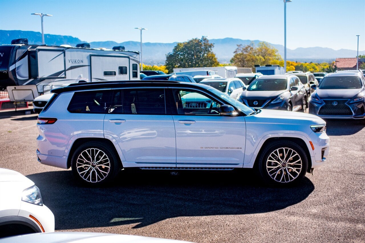 Used 2025 Jeep Grand Cherokee L Summit image 8