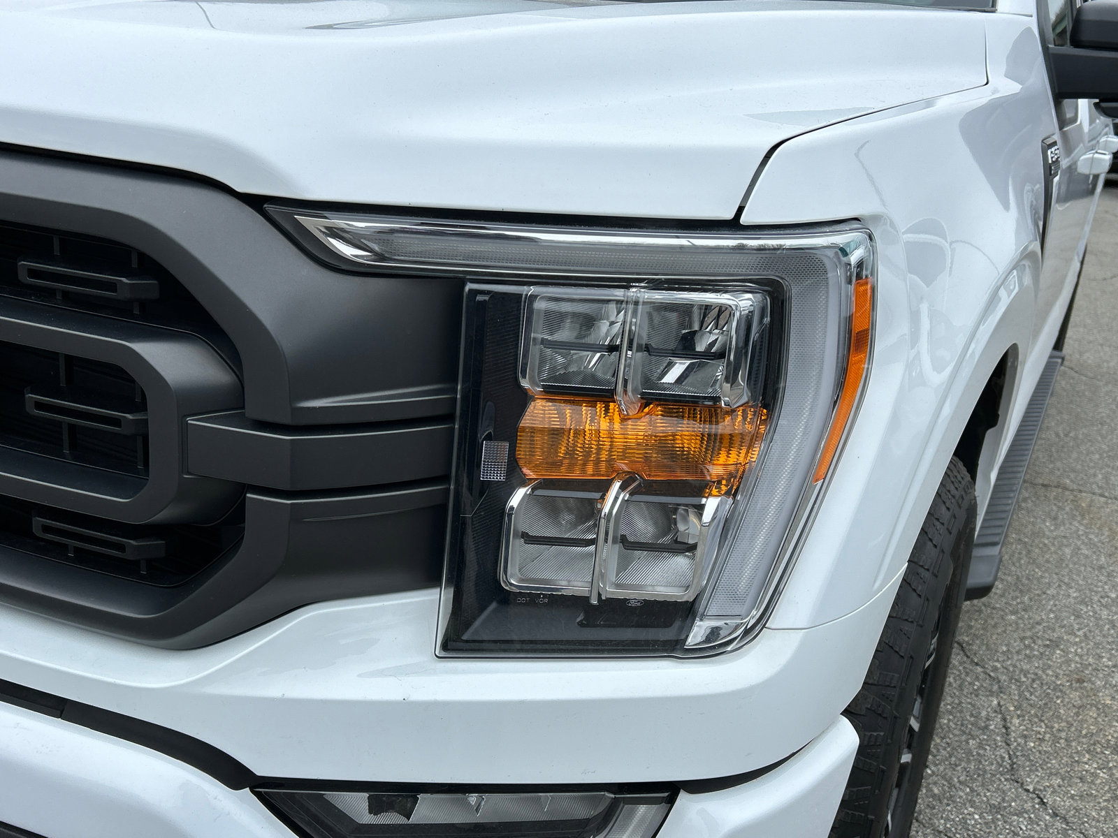 Used 2023 Ford F150 XLT w/ Equipment Group 302A High image 7