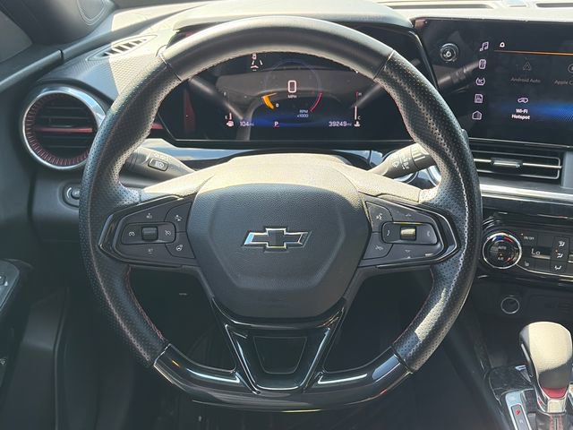 Used 2024 Chevrolet Trax RS w/ Sunroof Package image 13