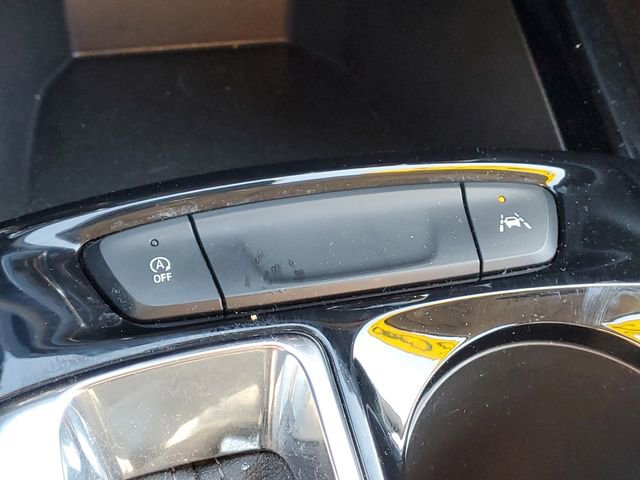 Used 2025 Chevrolet Trax LT w/ LT Convenience Package image 24