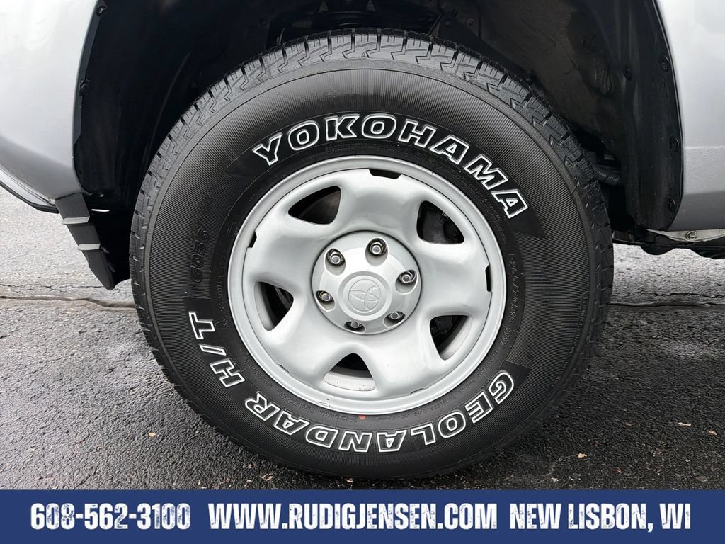 Used 2023 Toyota Tacoma SR AWD/4WD image 26