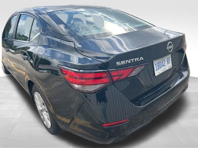 Used 2025 Nissan Sentra S image 9