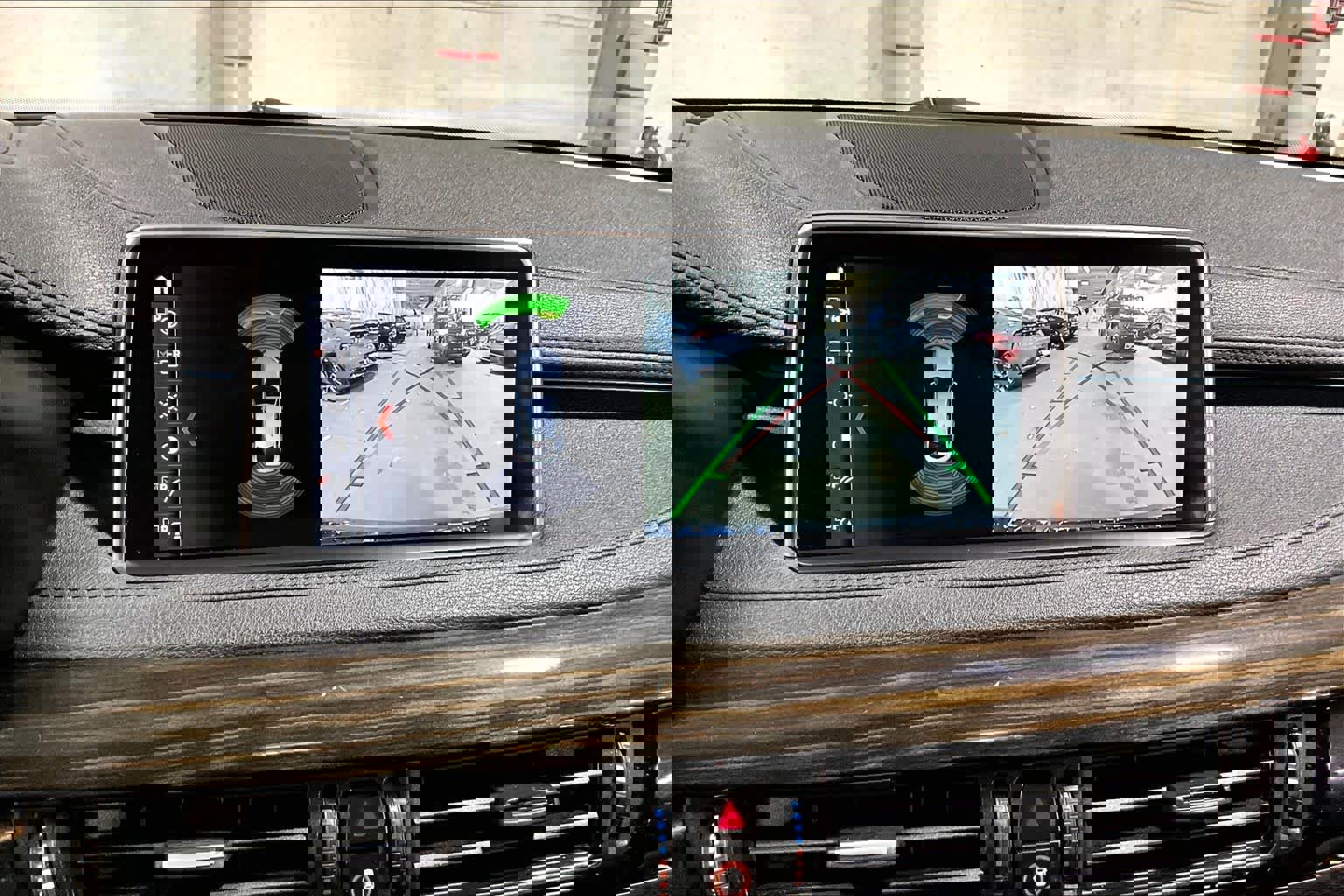 Used 2019 BMW X6 xDrive35i w/ M Sport Package image 27