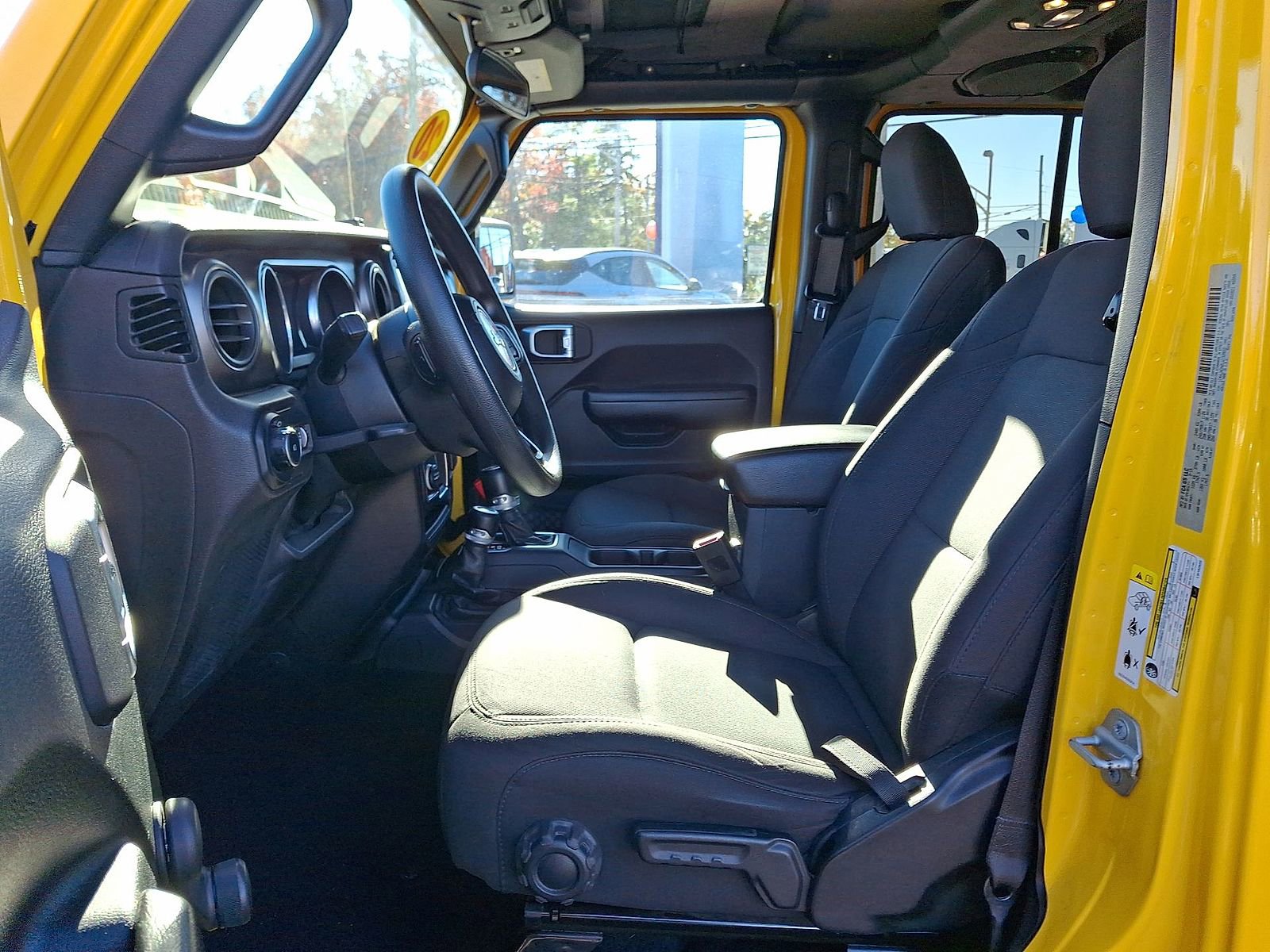 Used 2020 Jeep Wrangler Unlimited Sport image 17