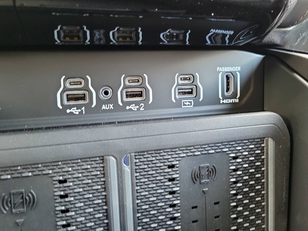 New 2026 RAM 3500 Limited AWD/4WD image 22