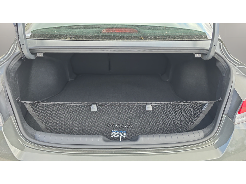 New 2026 Hyundai Elantra SEL Sport Premium FWD image 9
