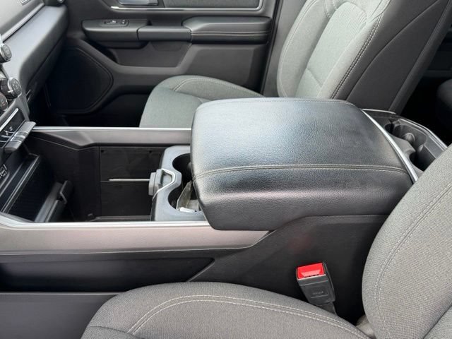 Used 2022 RAM 1500 Big Horn AWD/4WD image 35