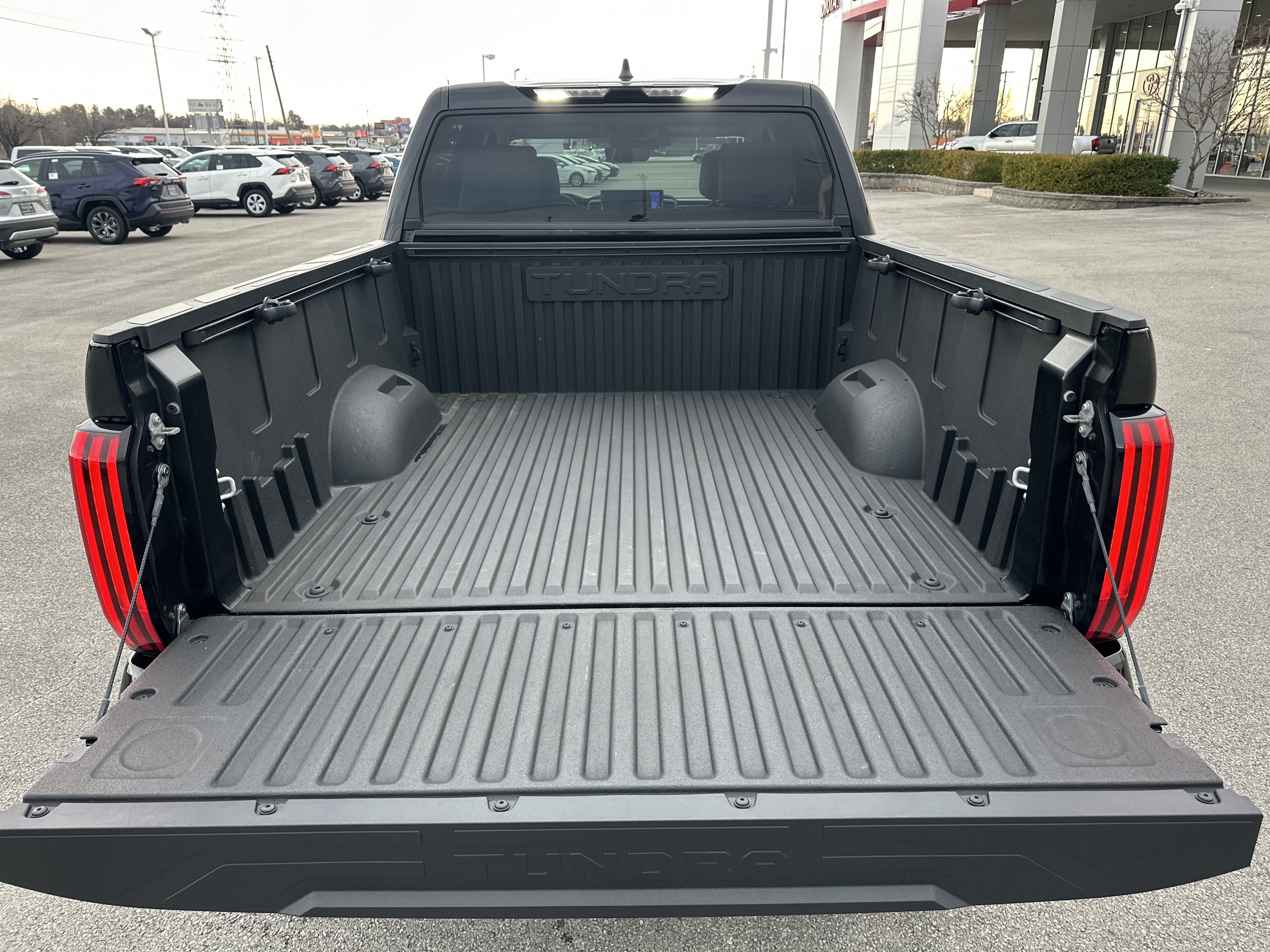 Used 2024 Toyota Tundra Limited image 16