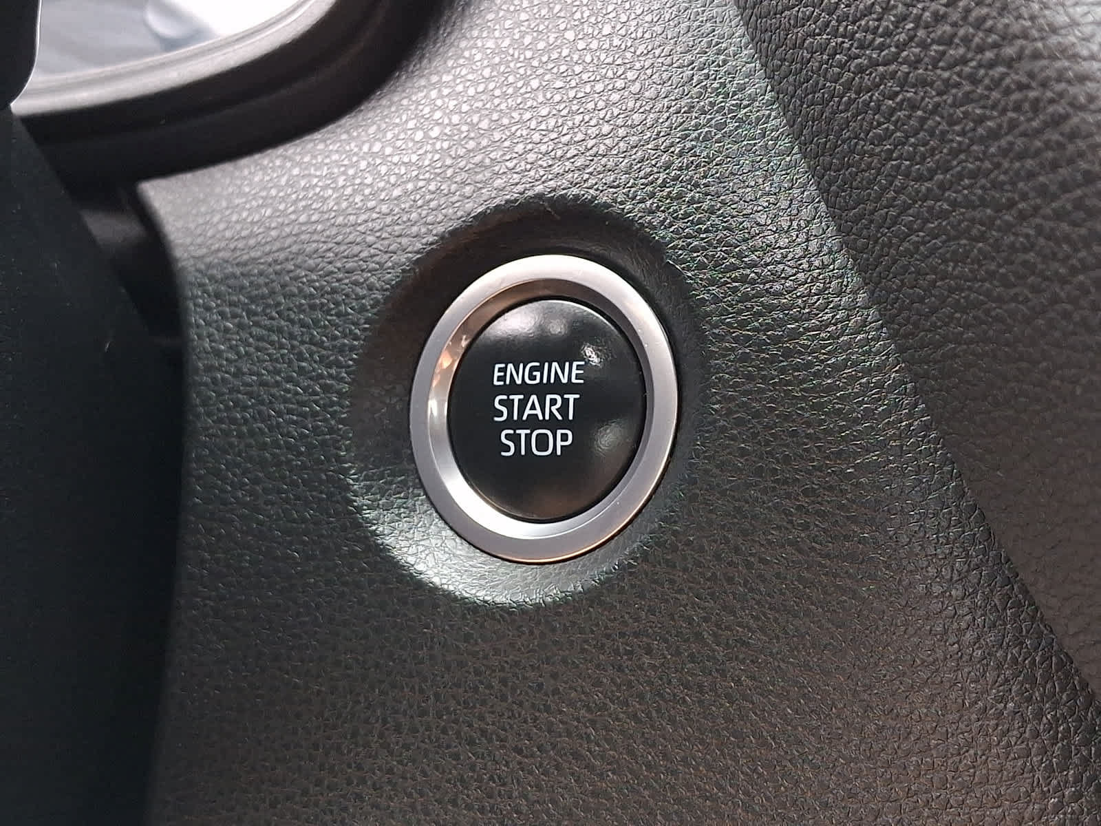 Used 2024 Toyota Corolla SE w/ SE Premium Package FWD image 27