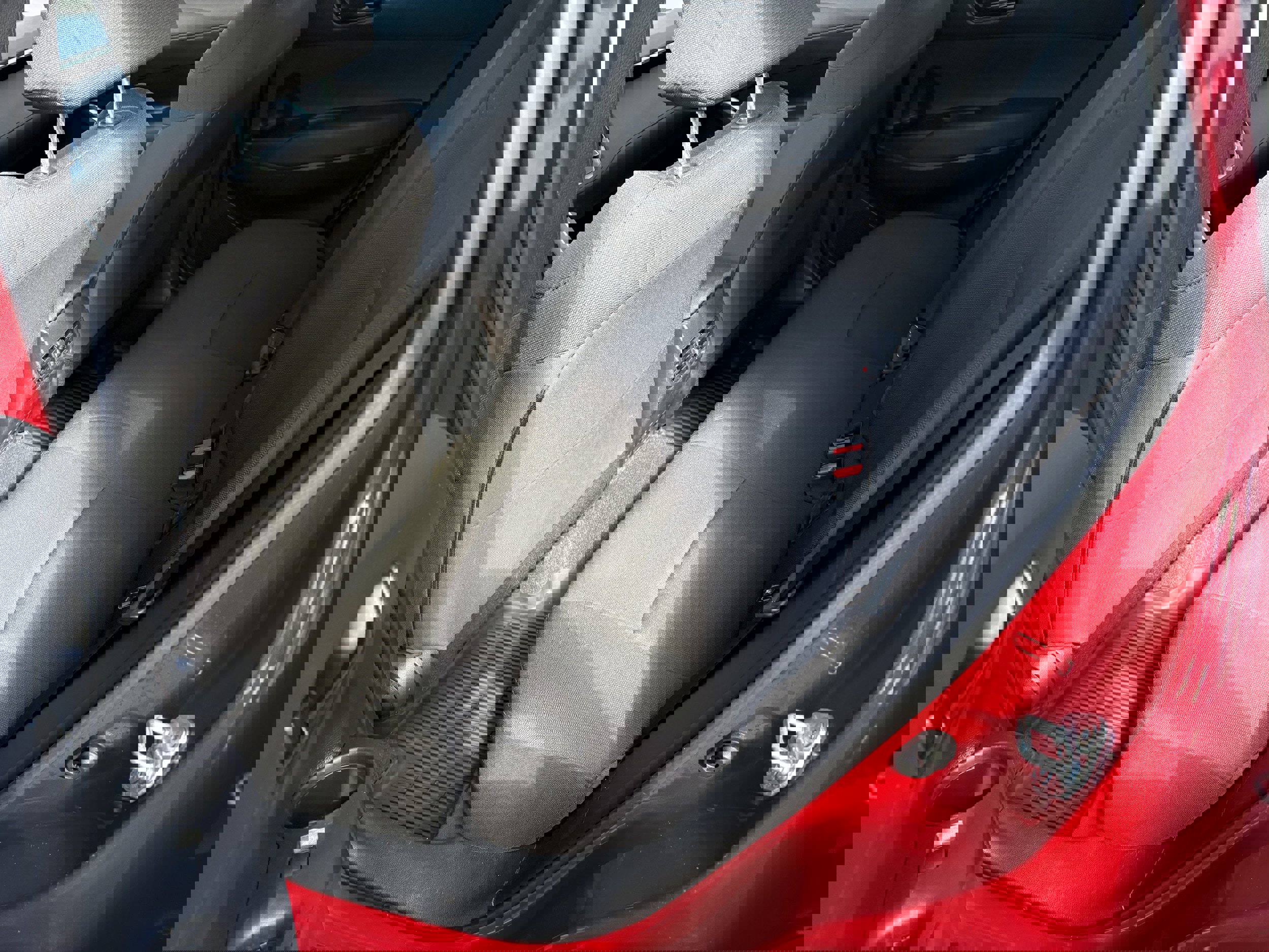 Used 2023 Toyota Corolla Cross LE AWD/4WD image 7