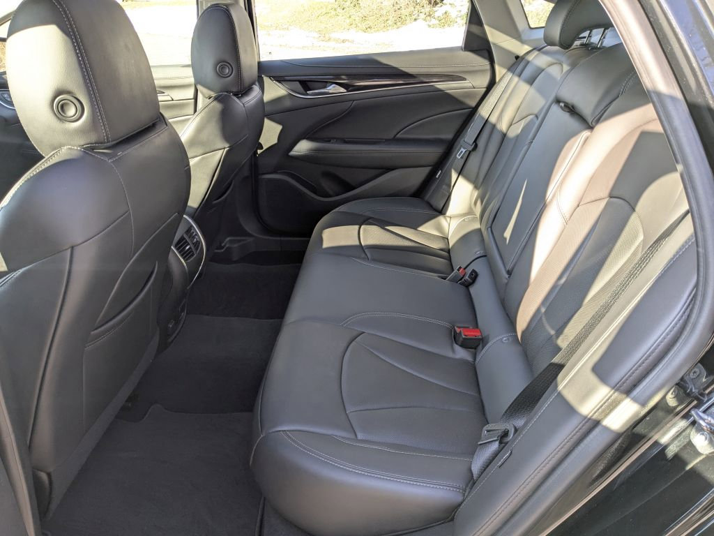 Used 2018 Buick LaCrosse Premium w/ Driver Confidence Package #2 image 31