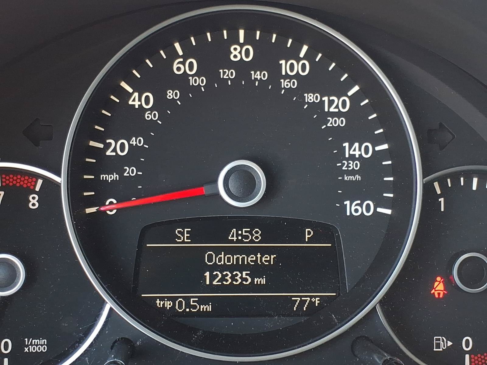 Used 2012 Volkswagen Beetle 2.5 FWD image 29