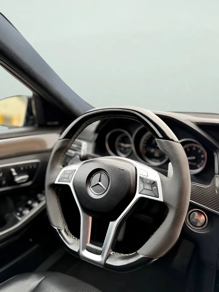 Used 2014 Mercedes-Benz E 63 AMG S-Model image 34