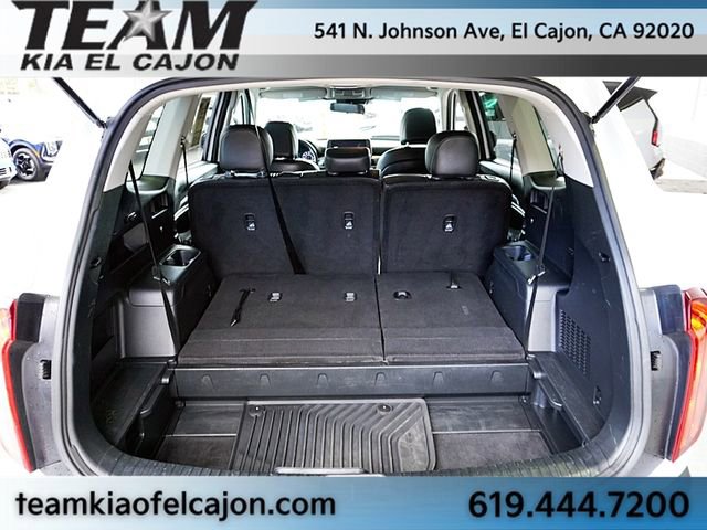 Used 2022 Kia Telluride LX image 13