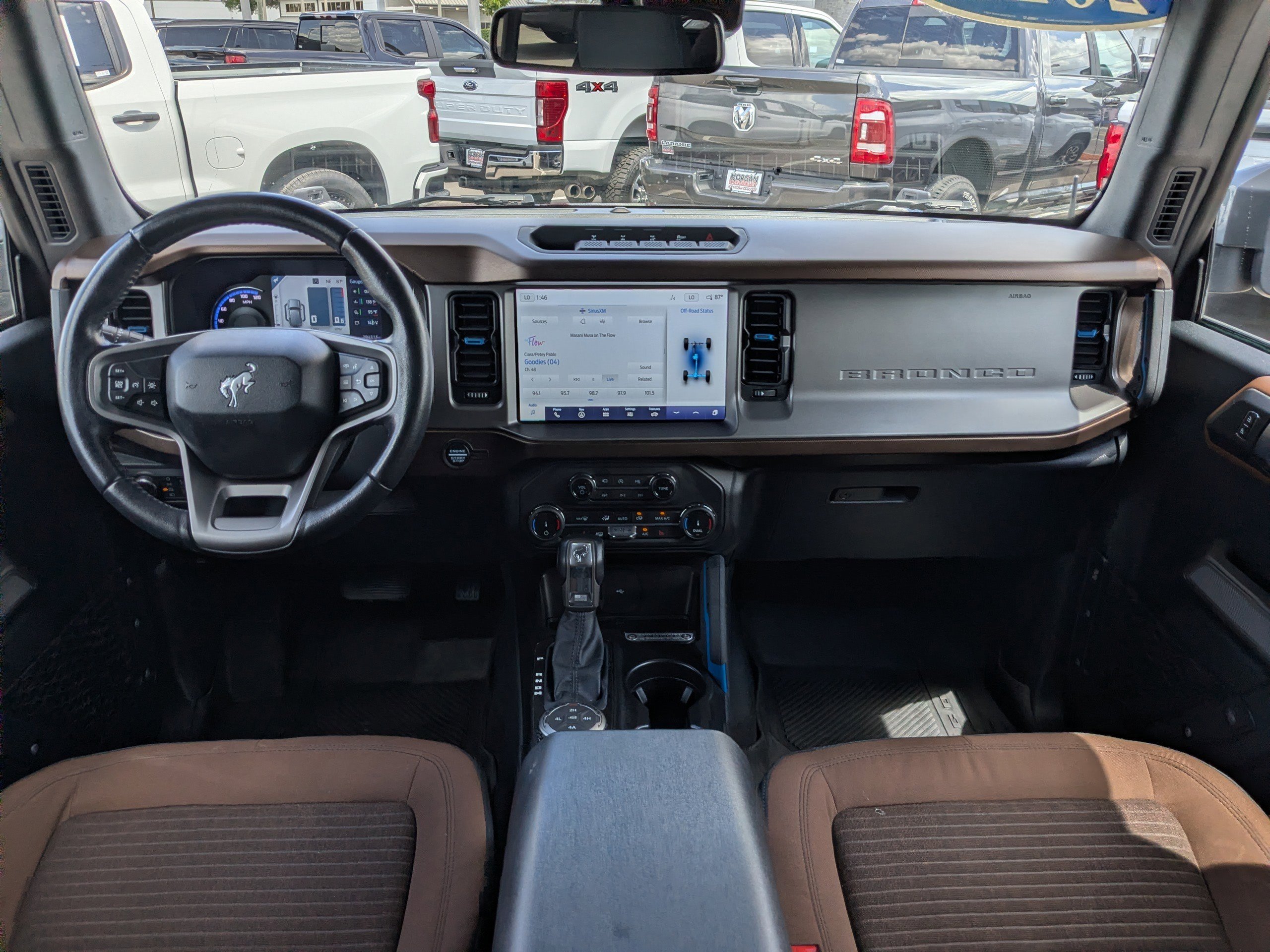 Used 2022 Ford Bronco Outer Banks w/ Sasquatch Package image 15