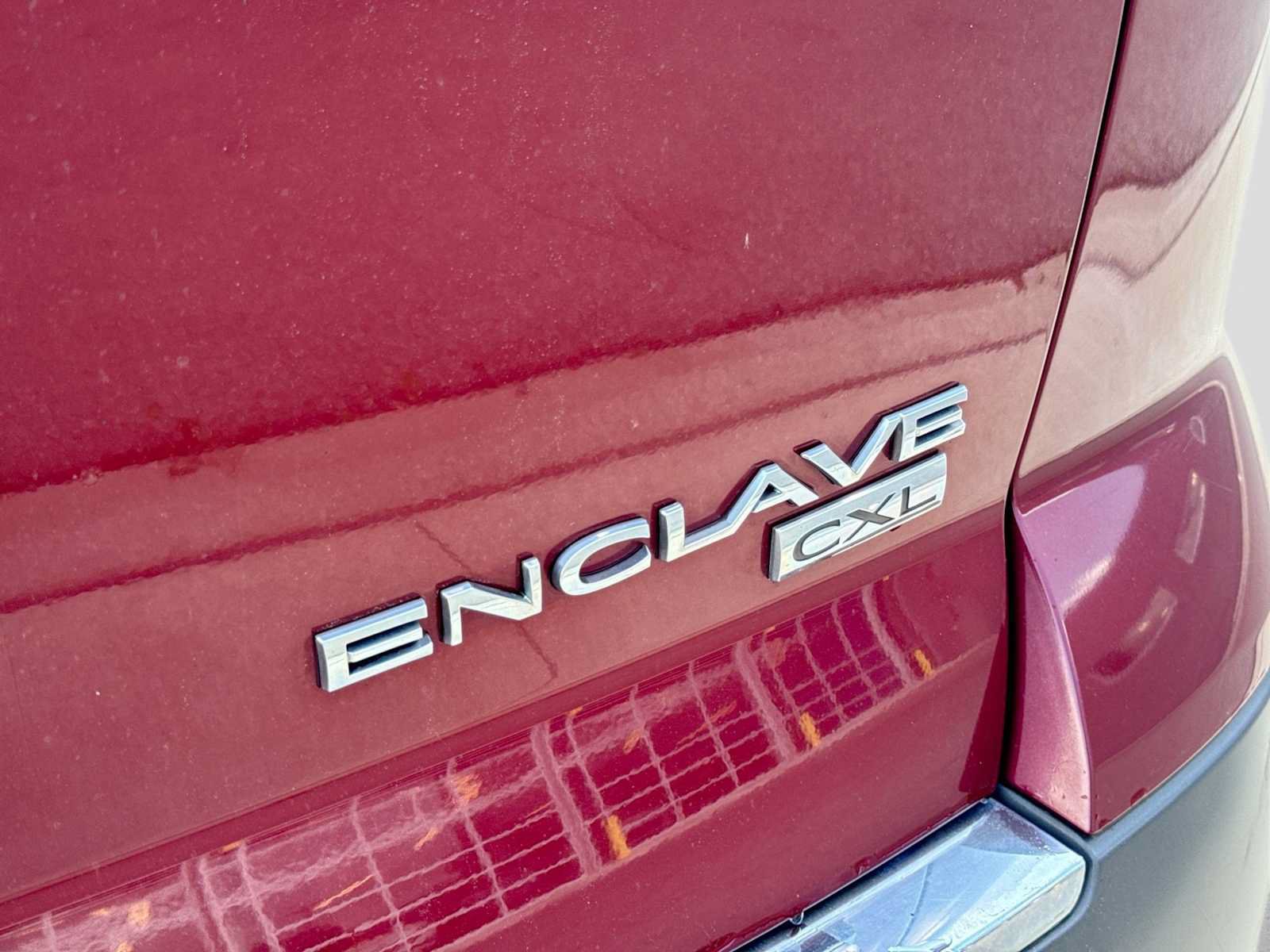 Used 2011 Buick Enclave CXL FWD image 12