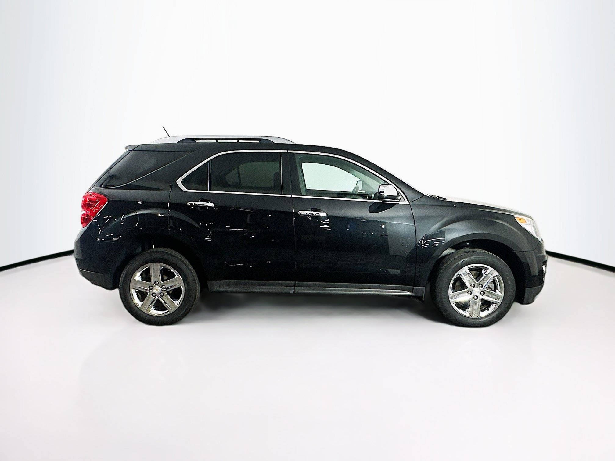 Used 2015 Chevrolet Equinox LTZ FWD image 10