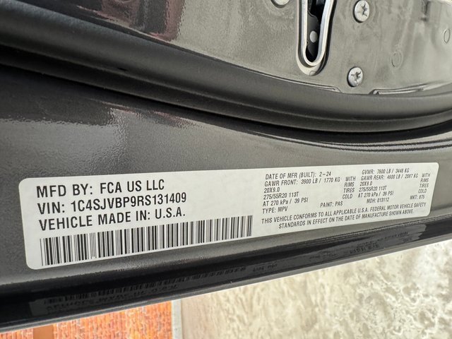 Used 2024 Jeep Wagoneer Series II w/ Flexible Seating Group image 31