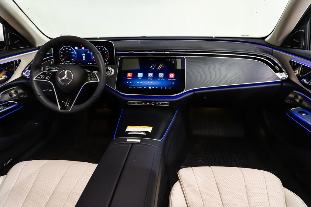 New 2026 Mercedes-Benz E 350 4MATIC Sedan image 8