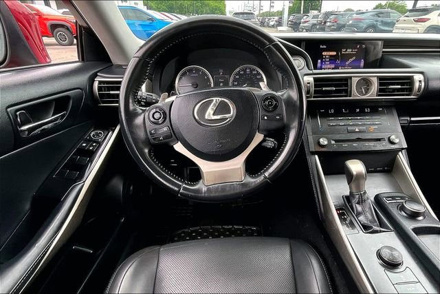 Used 2015 Lexus IS 250 RWD image 8
