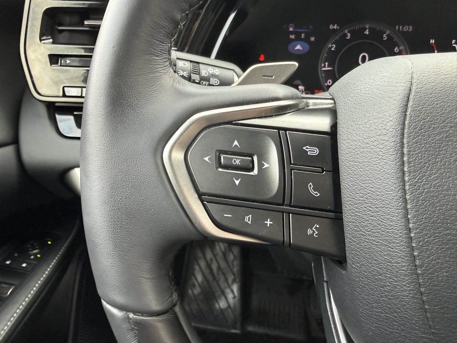 Used 2024 Lexus RX 350 Premium w/ Accessory Package (Z1) image 15