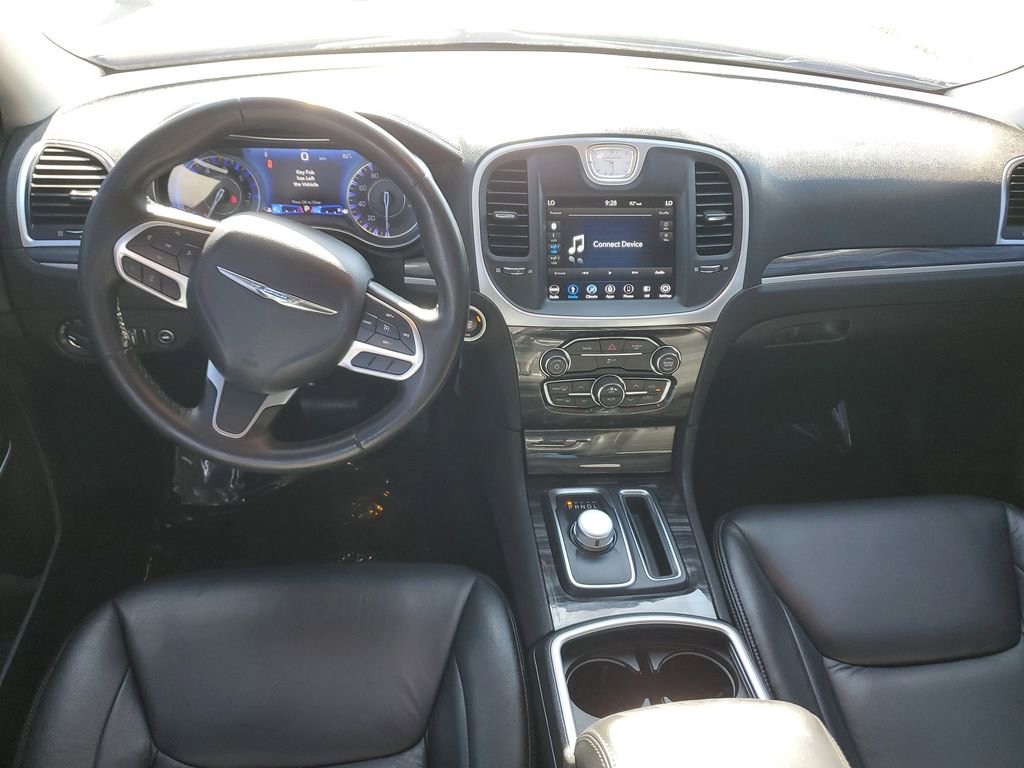 Used 2019 Chrysler 300 Touring w/ Sport Appearance Package RWD image 17