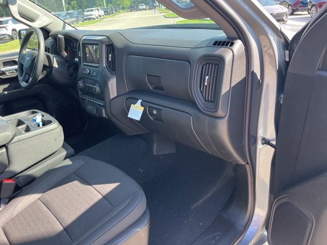 New 2026 Chevrolet Silverado 1500 Custom w/ LPO, Dark Essentials Package image 32