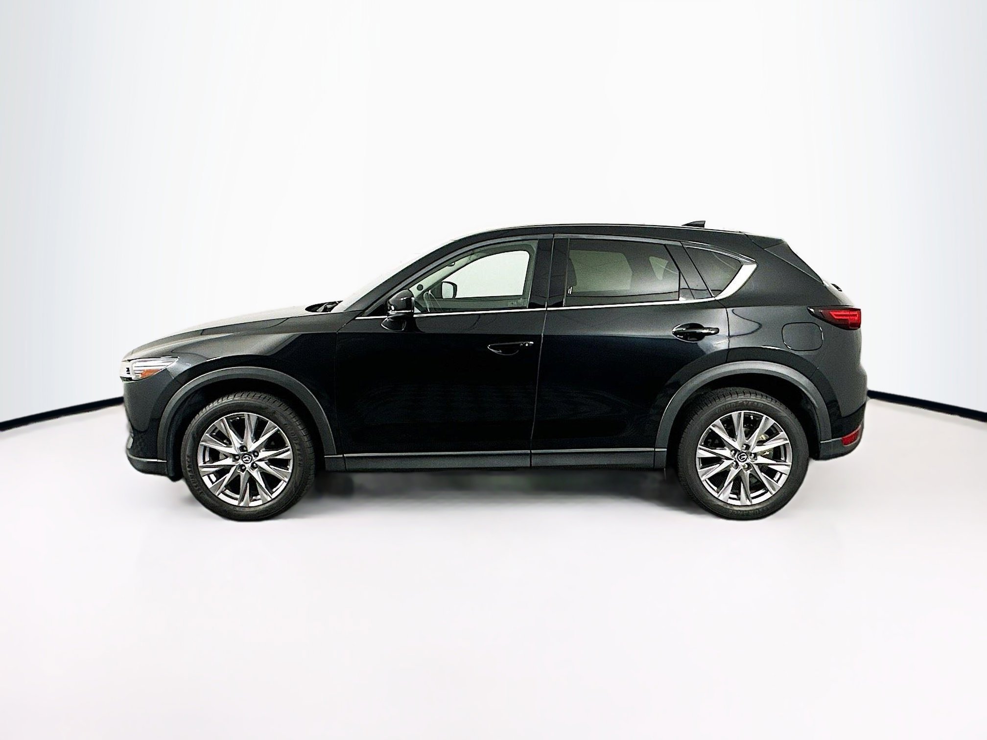 Used 2020 MAZDA CX-5 Grand Touring w/ GT Premium Package AWD/4WD image 4