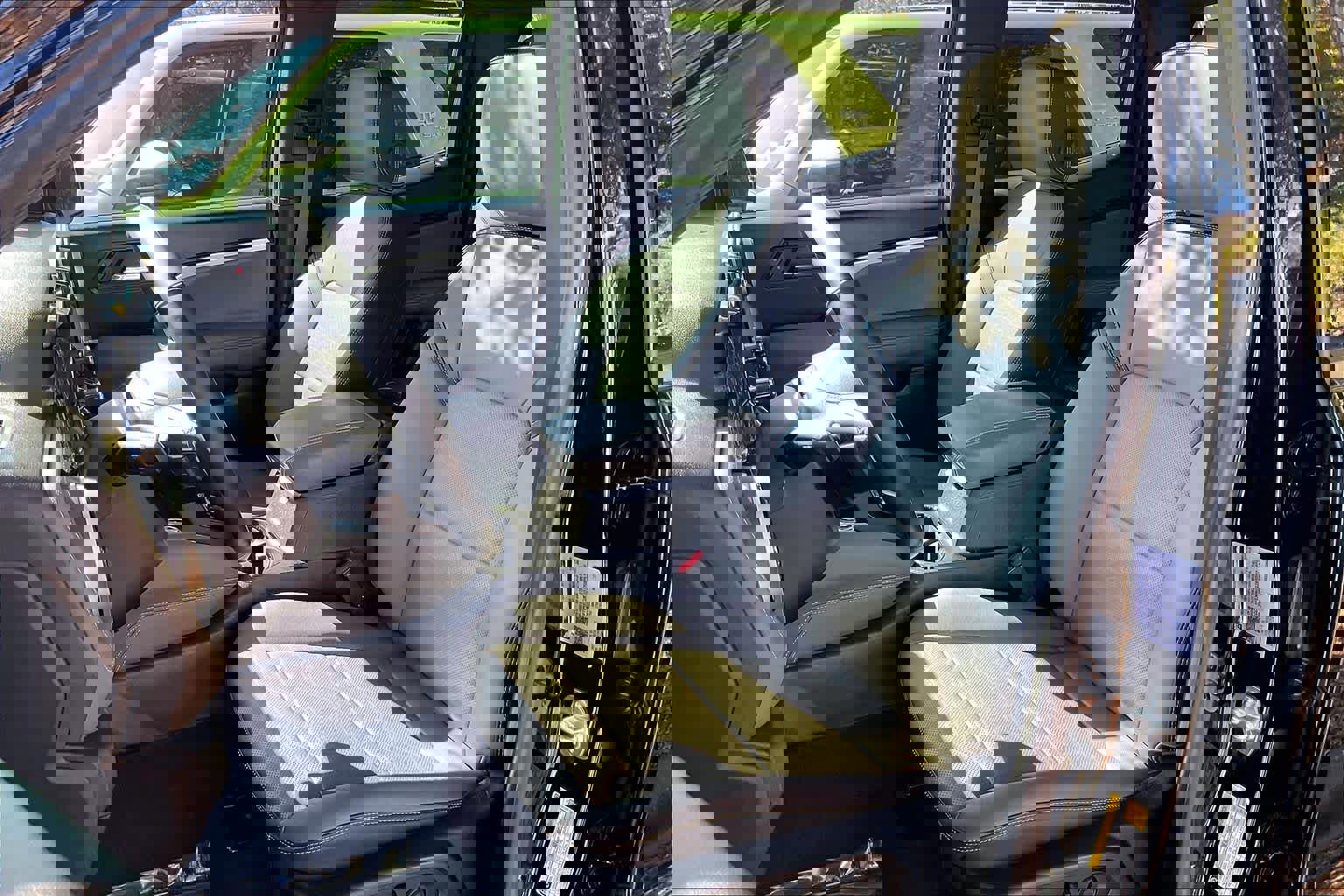 Certified 2024 Chevrolet Colorado ZR2 w/ ZR2 Convenience Package III image 24