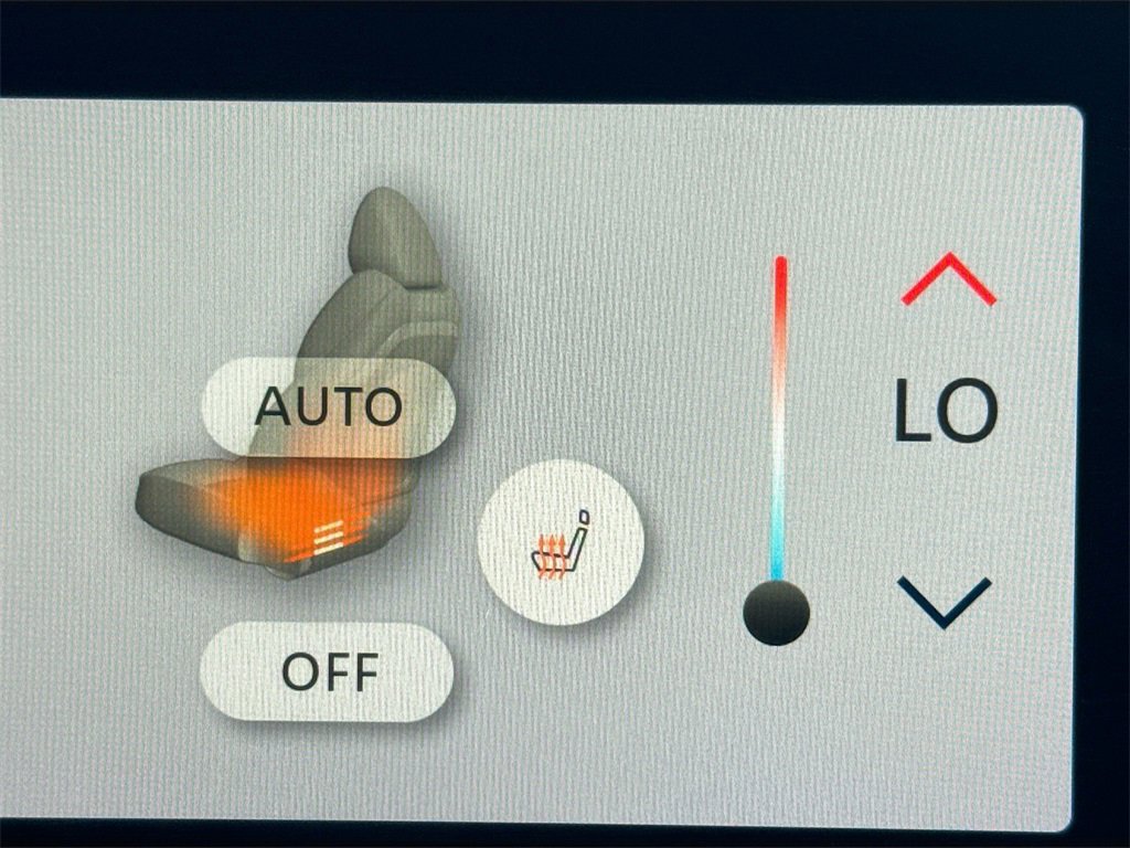 Used 2023 Nissan Ariya FWD image 22