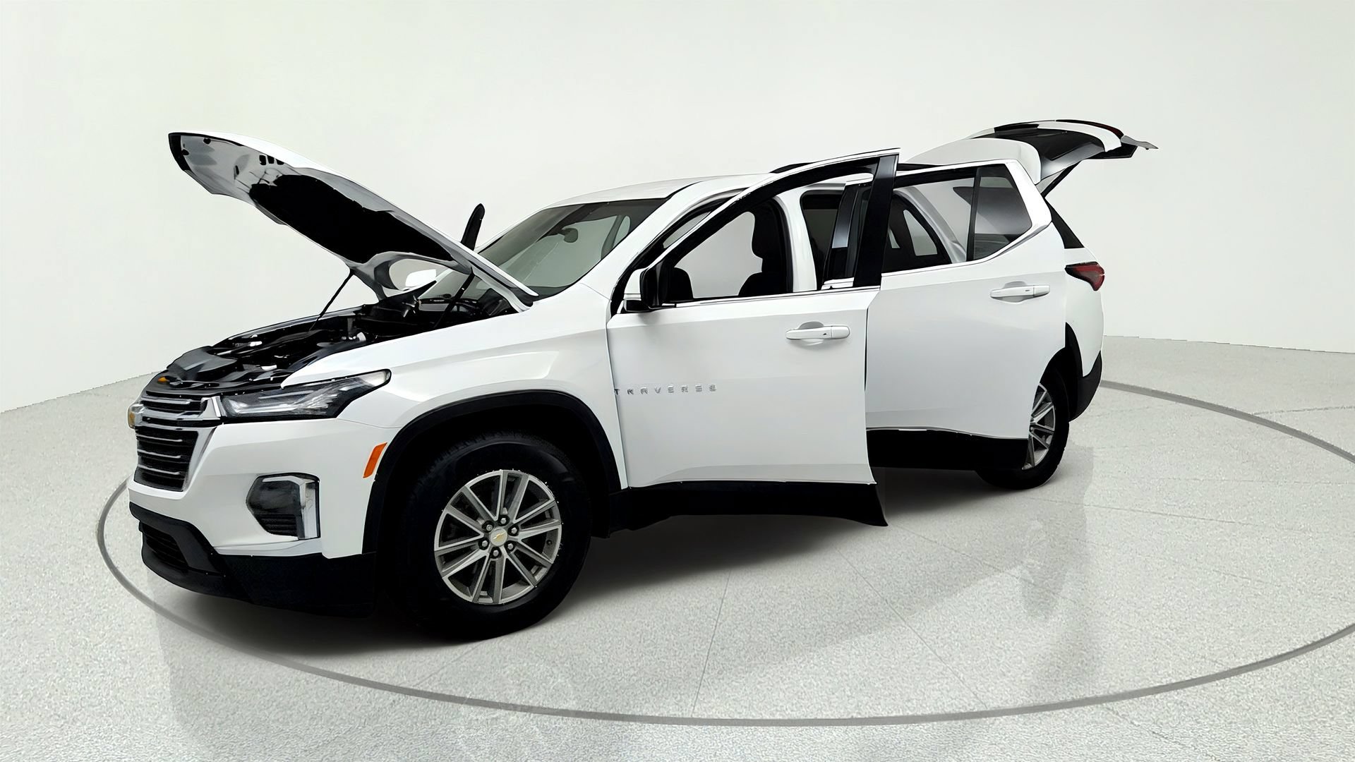 Certified 2023 Chevrolet Traverse LT FWD image 9