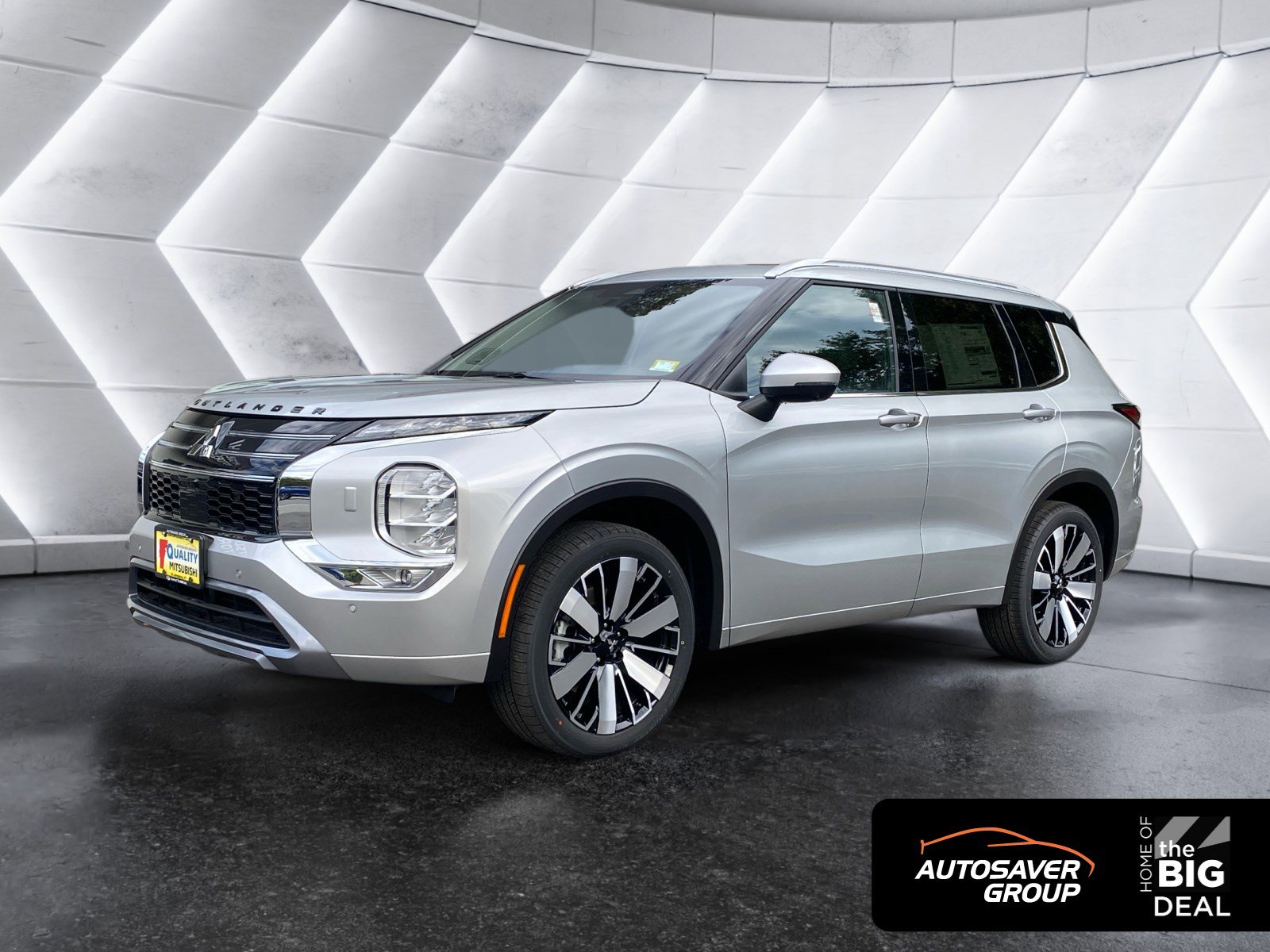New 2025 Mitsubishi Outlander SEL