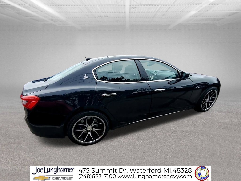 Used 2015 Maserati Ghibli RWD image 9