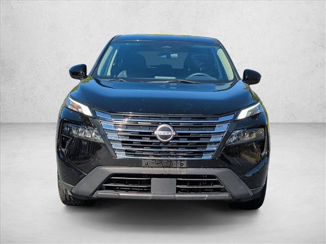 Used 2024 Nissan Rogue SV AWD/4WD image 2
