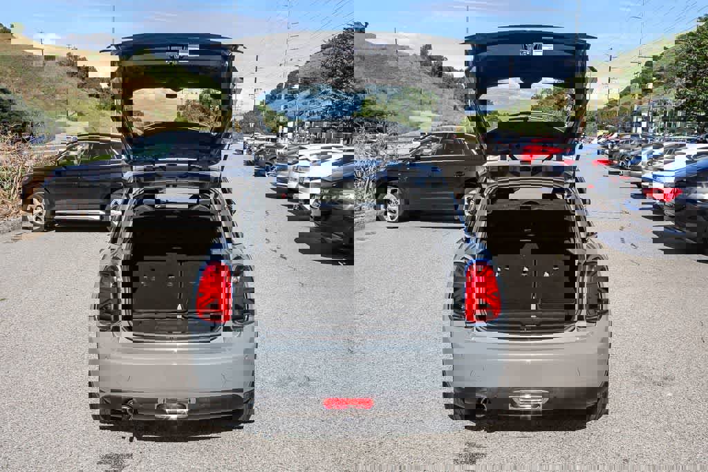 Used 2019 MINI Cooper 4-Door Hardtop w/ Premium Package image 21