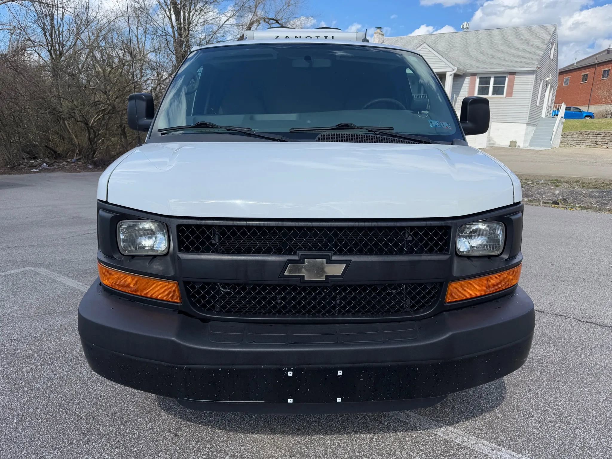 Used 2015 Chevrolet Express 2500 image 8
