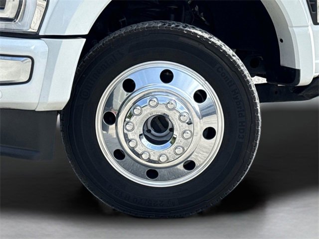 Certified 2023 Ford F450 Platinum w/ FX4 Off-Road Package image 43