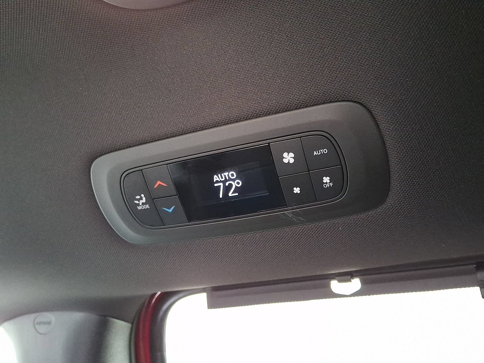 New 2027 Chrysler Pacifica Select FWD image 8