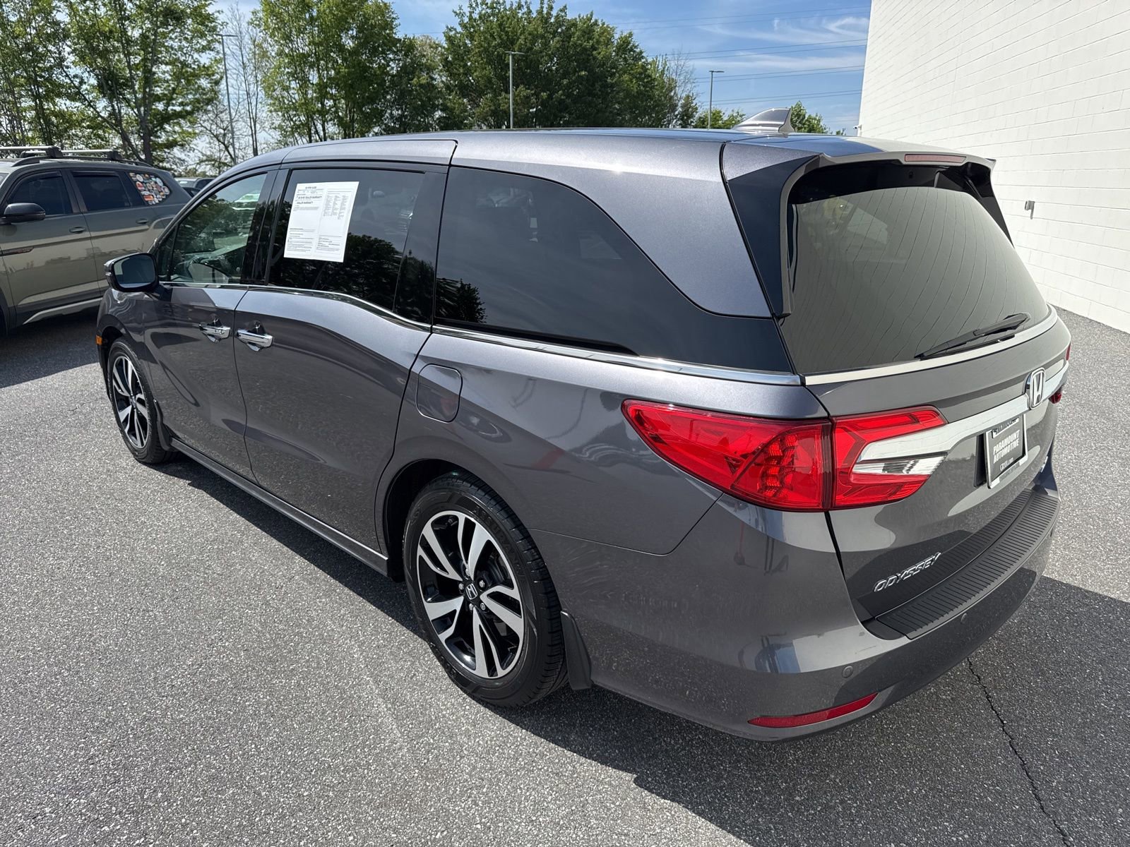 Used 2020 Honda Odyssey Elite image 5