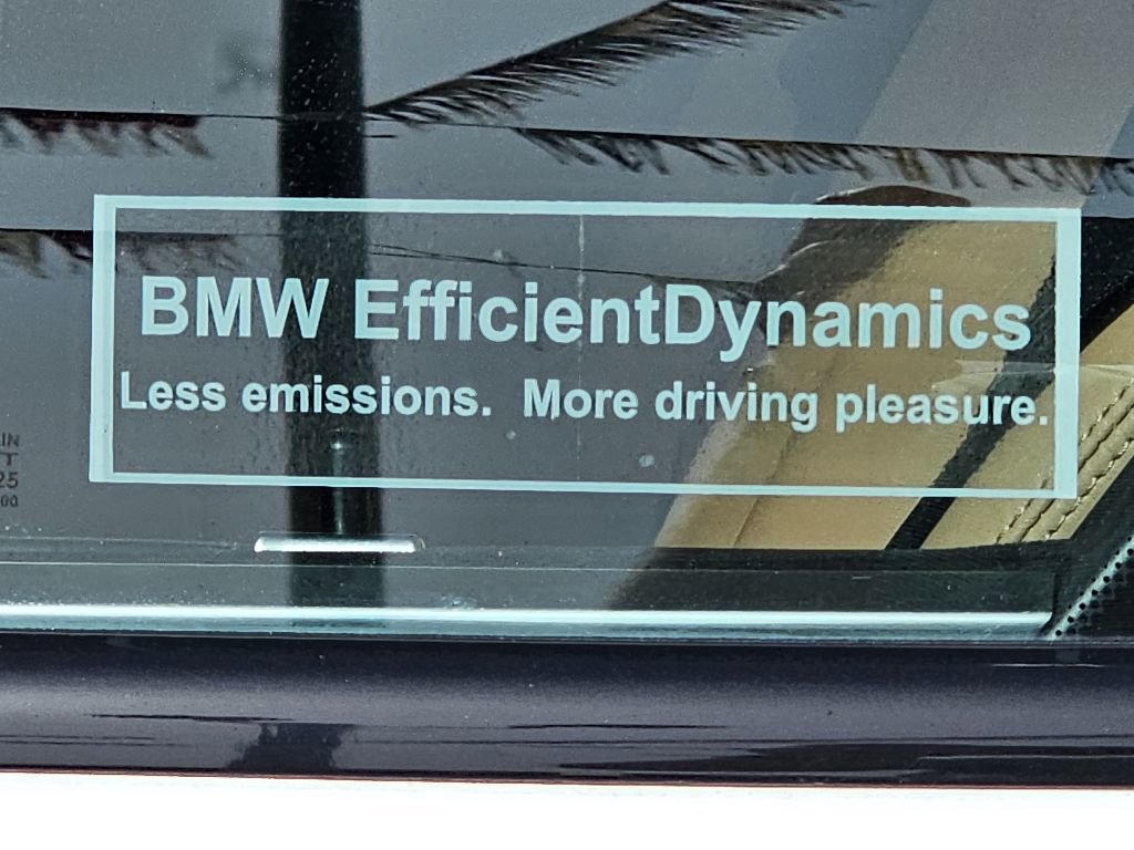 Used 2015 BMW 750Li xDrive image 15