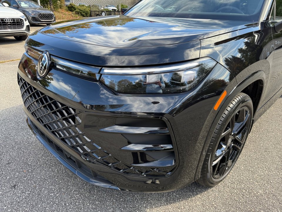 New 2026 Volkswagen Tiguan SE R-Line image 26